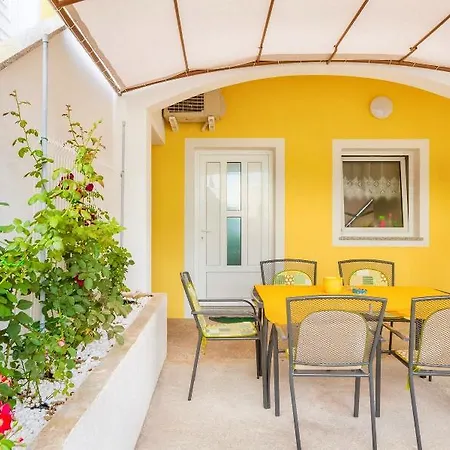 Justic Apartament