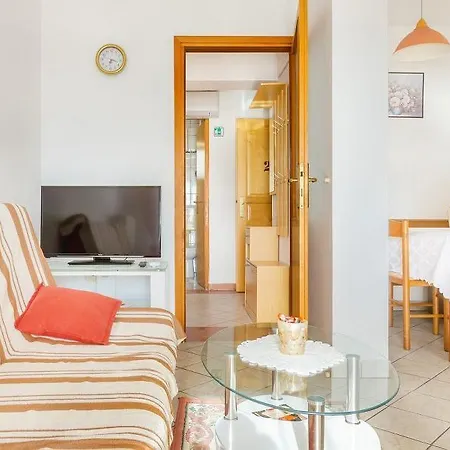 Justic Apartament *